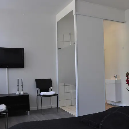 Гостевой дом Ab Centrum Bed Without Breakfast 3*